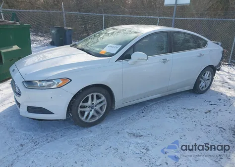 2013 Ford Fusion Se z USA, uszkodzony, nr VIN 3FA6P0H74DR321512